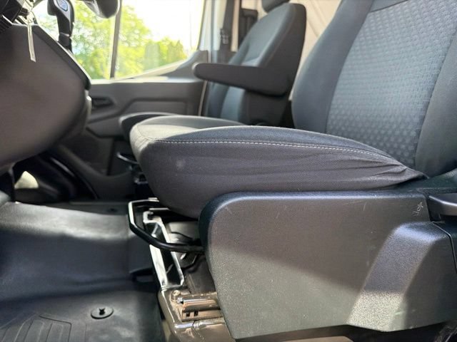 Used 2023 Ford Transit 250 Medium Roof w/ Load Area Protection Package RWD image 14
