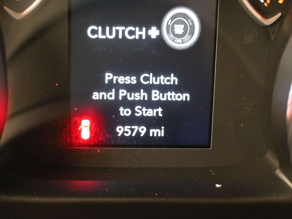 Used 2022 Jeep Wrangler Unlimited Sport image 16