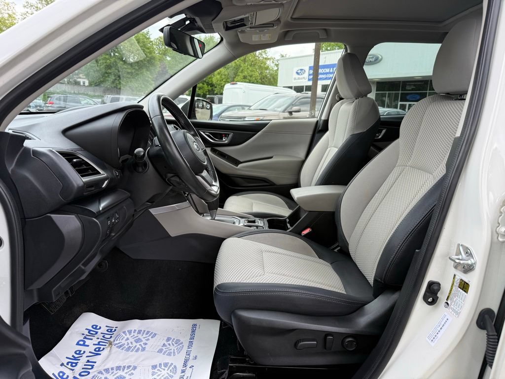 Used 2023 Subaru Forester Premium AWD/4WD image 21