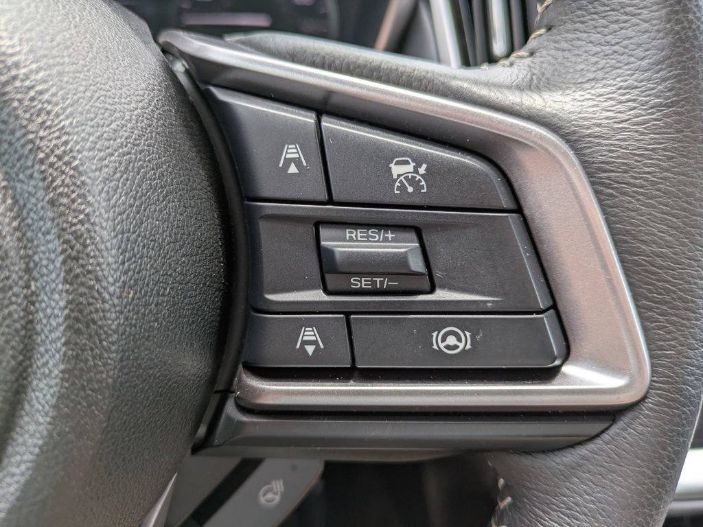Used 2025 Subaru Outback Limited AWD/4WD image 26