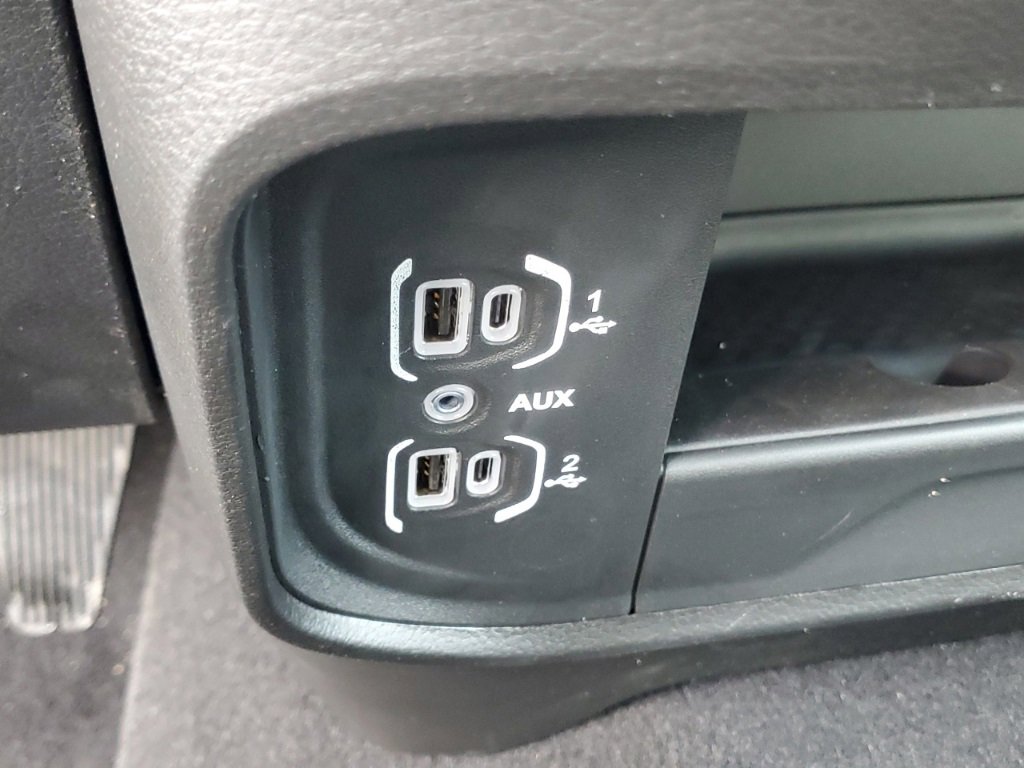 Used 2025 RAM 2500 Big Horn image 23