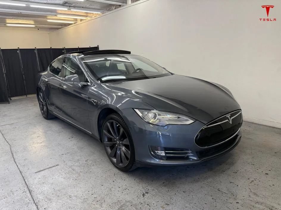 Used 2013 Tesla Model S Performance
