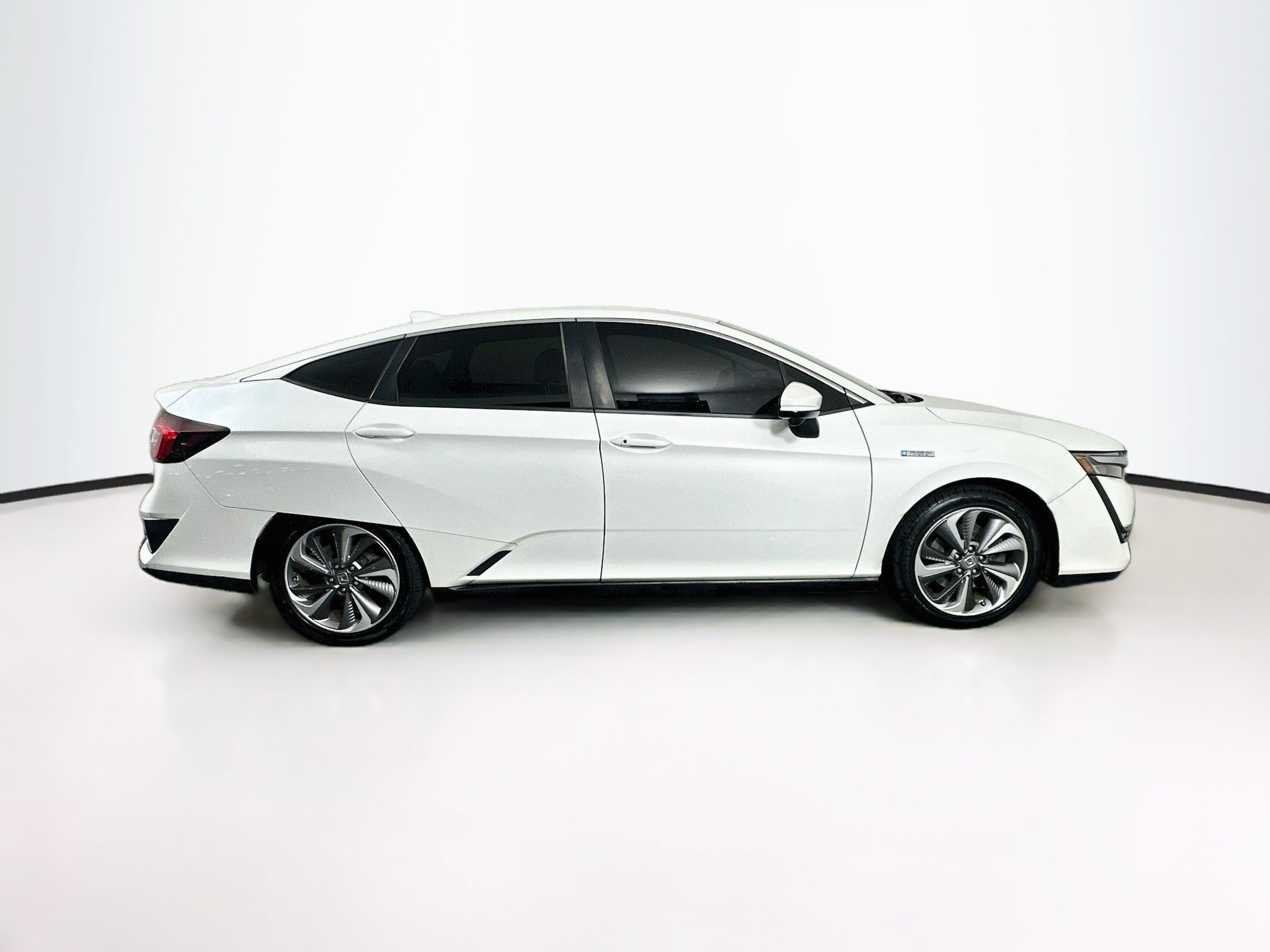 Used 2019 Honda Clarity Plug-In Hybrid image 10
