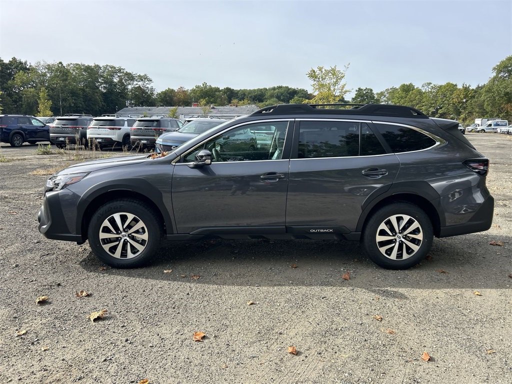 New 2025 Subaru Outback Premium image 5