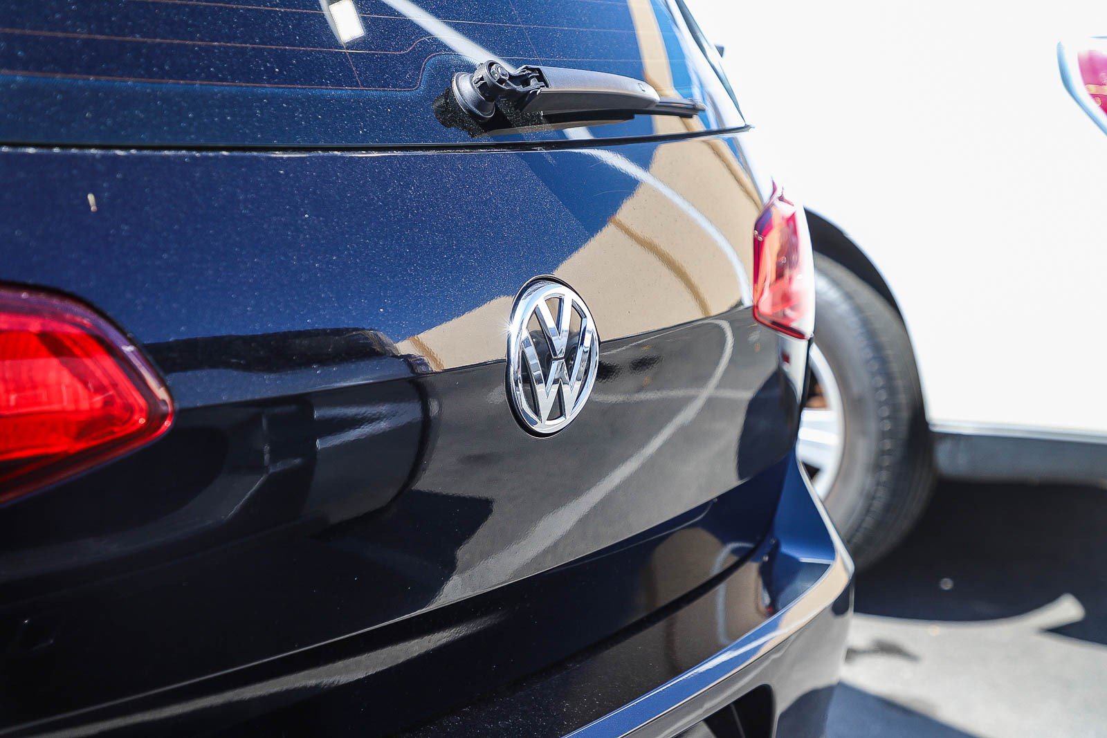 Used 2017 Volkswagen GTI S image 15