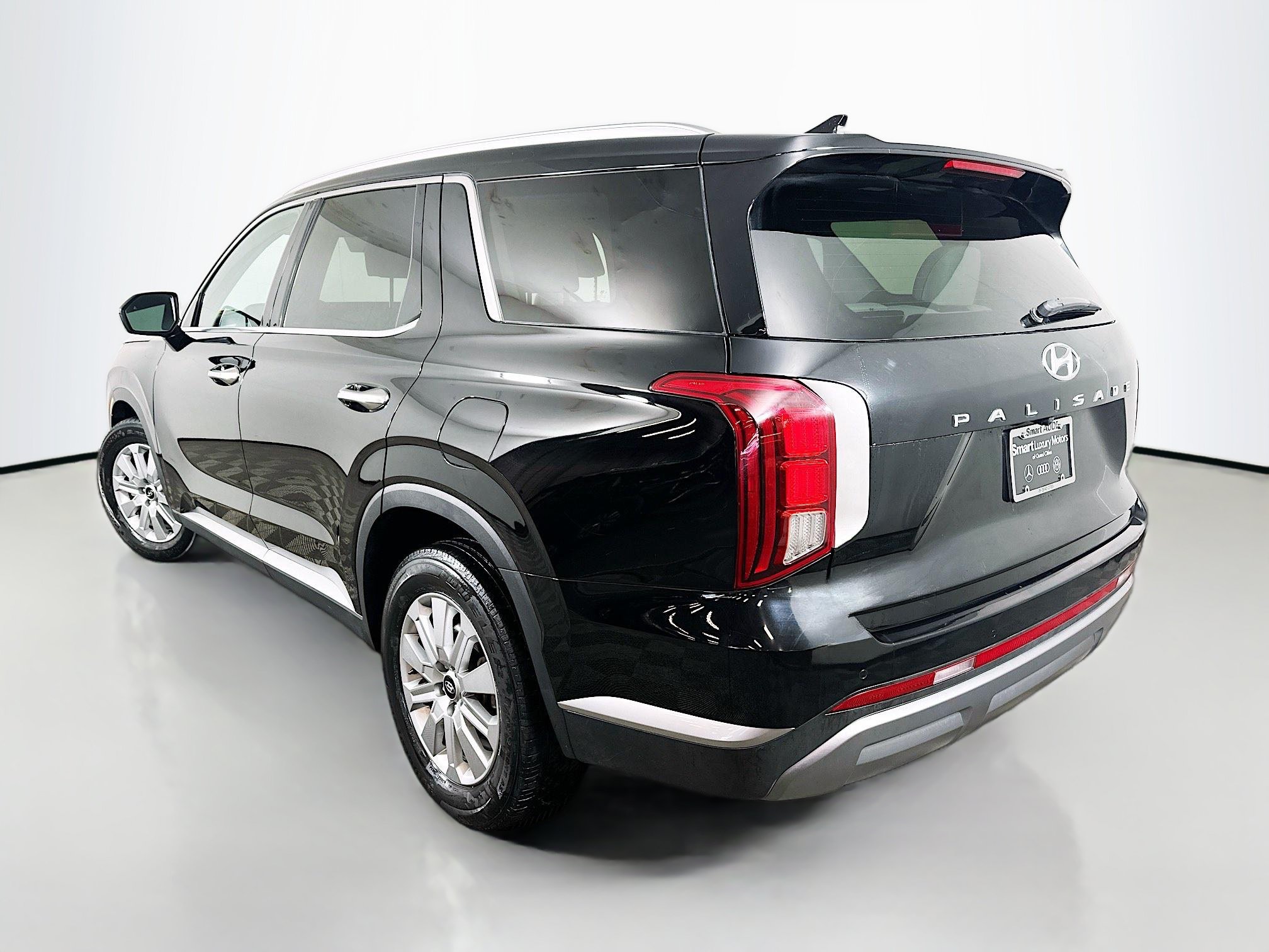 Used 2025 Hyundai Palisade SEL FWD image 5