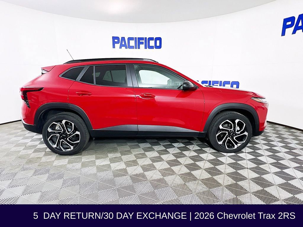 Used 2026 Chevrolet Trax RS w/ Sunroof Package image 9