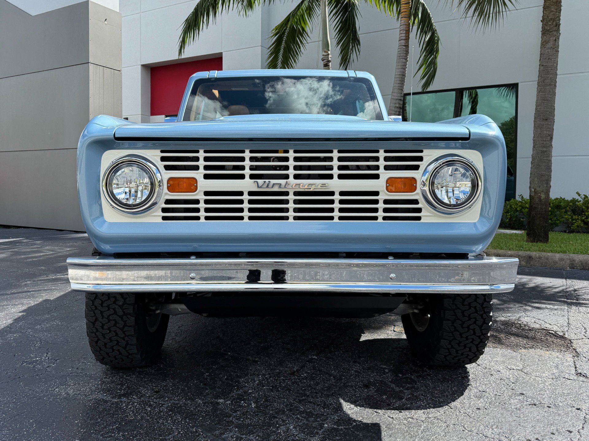 Used 2023 Ford Bronco Black Diamond image 5