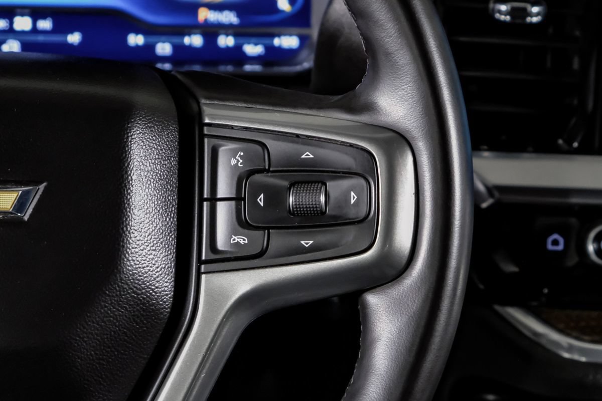 Used 2025 Chevrolet Silverado 2500 LT AWD/4WD image 19