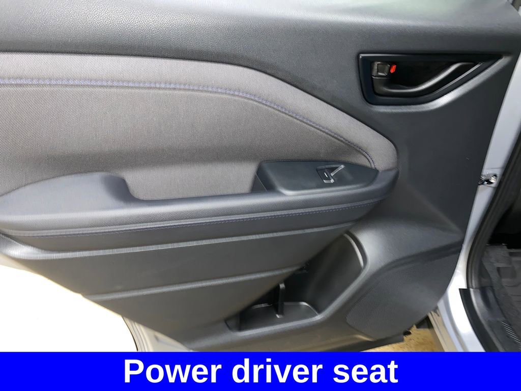 Certified 2025 Subaru Forester Premium AWD/4WD image 16