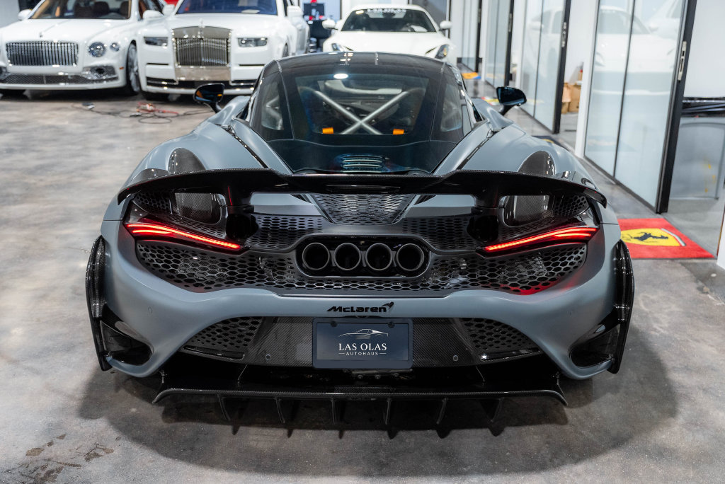 Used 2021 McLaren 765LT RWD image 41