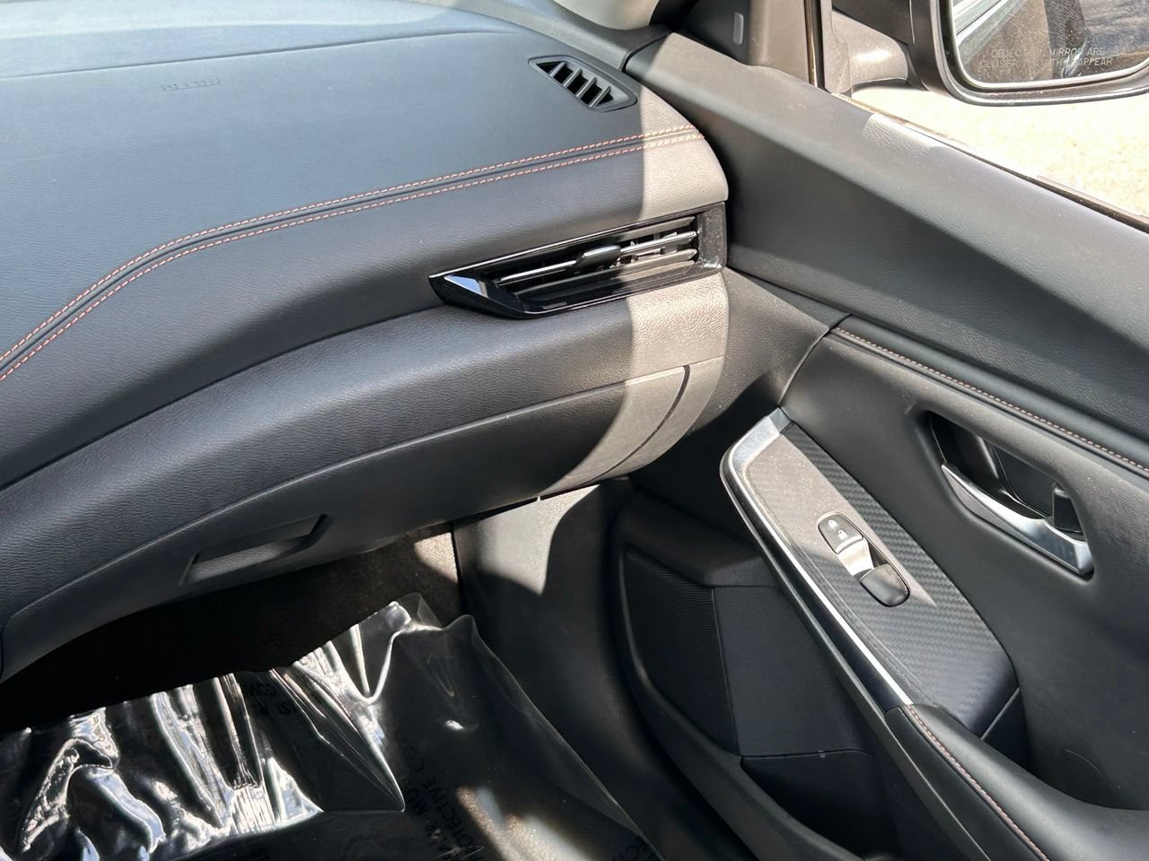 Certified 2023 Nissan Sentra SR w/ Midnight Edition Package FWD image 18