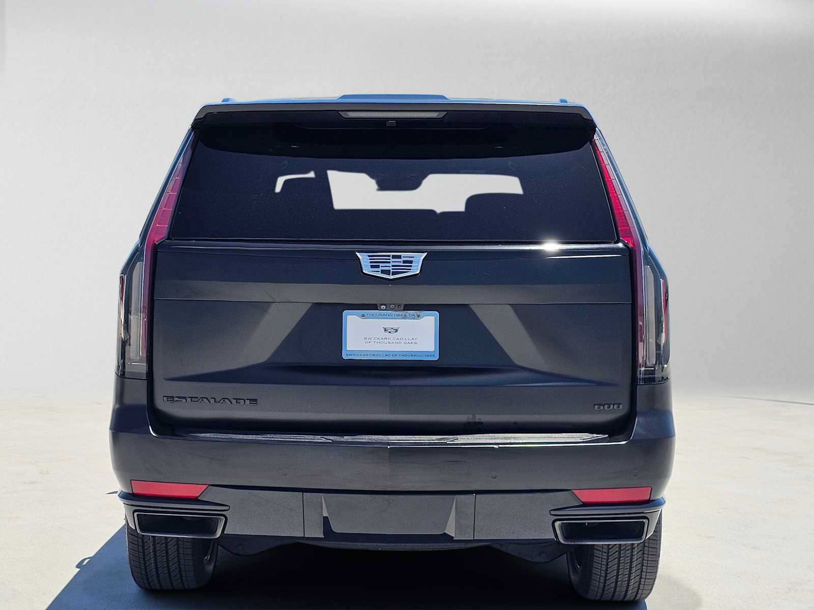 Used 2022 Cadillac Escalade Sport w/ Touring Package AWD/4WD image 4
