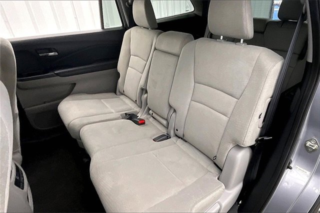 Used 2016 Honda Pilot EX image 19