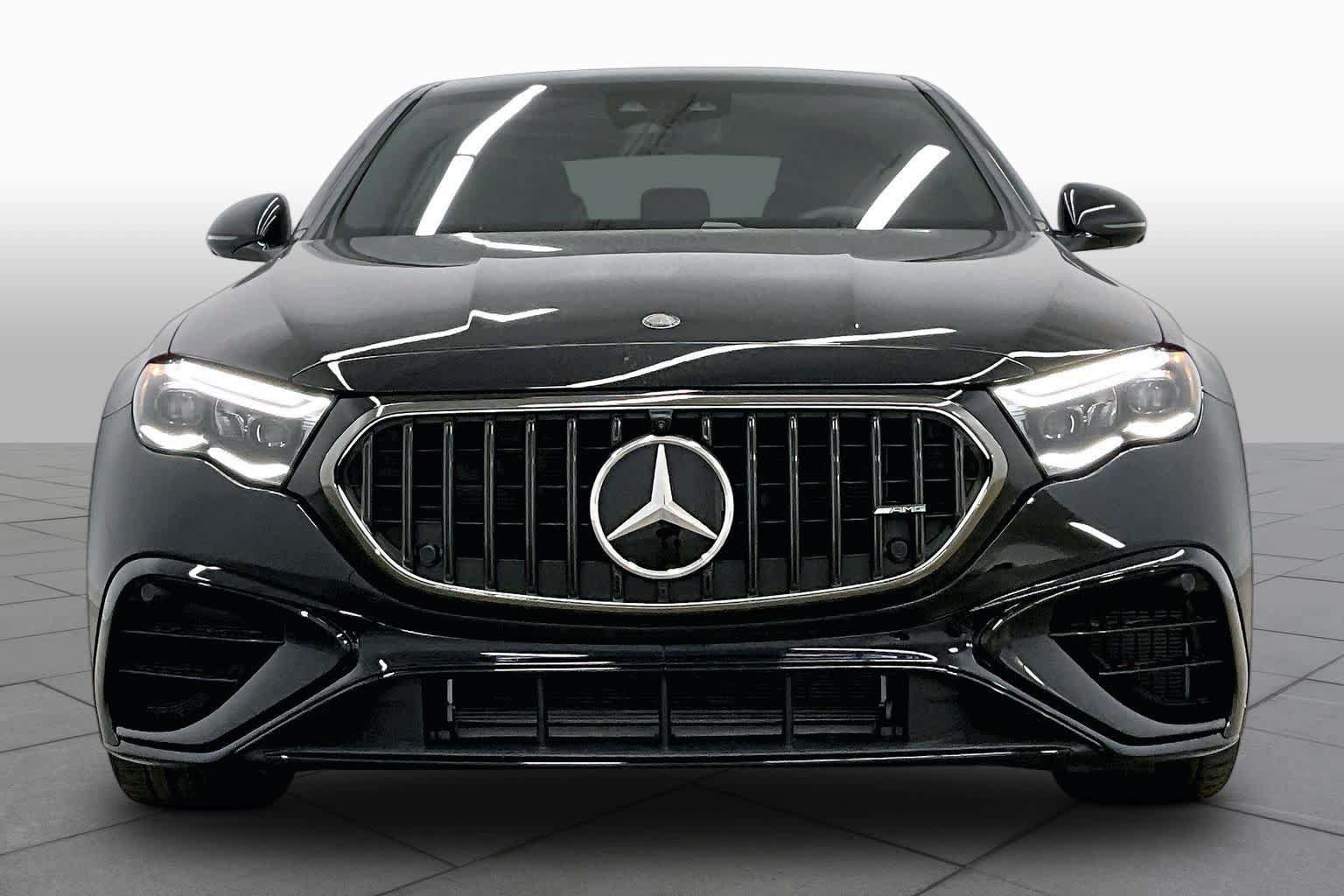 New 2027 Mercedes-Benz E 53 AMG e 4MATIC Sedan image 3