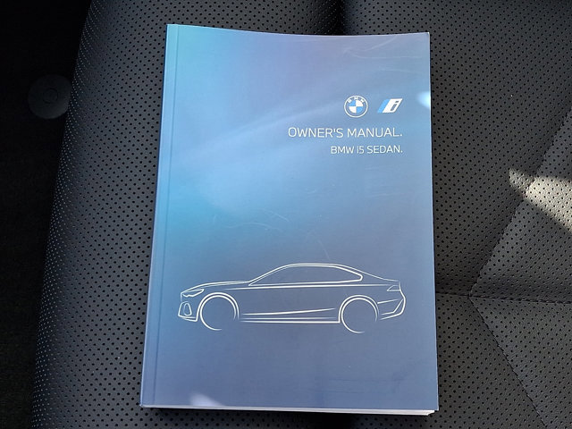 Certified 2025 BMW i5 xDrive40 w/ M Sport Package image 30