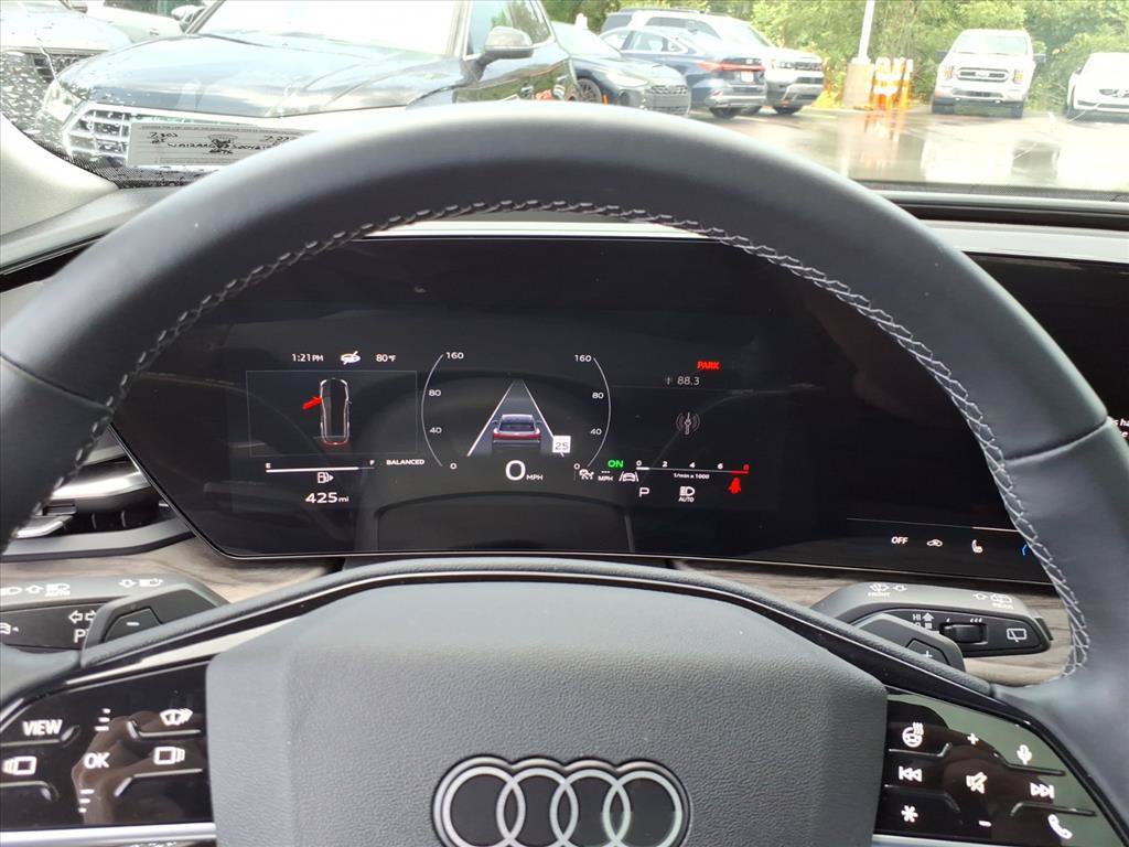 Certified 2025 Audi Q5 Premium Plus w/ Premium Plus AWD/4WD image 18