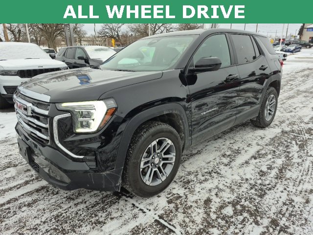 Used 2025 GMC Terrain Elevation image 3