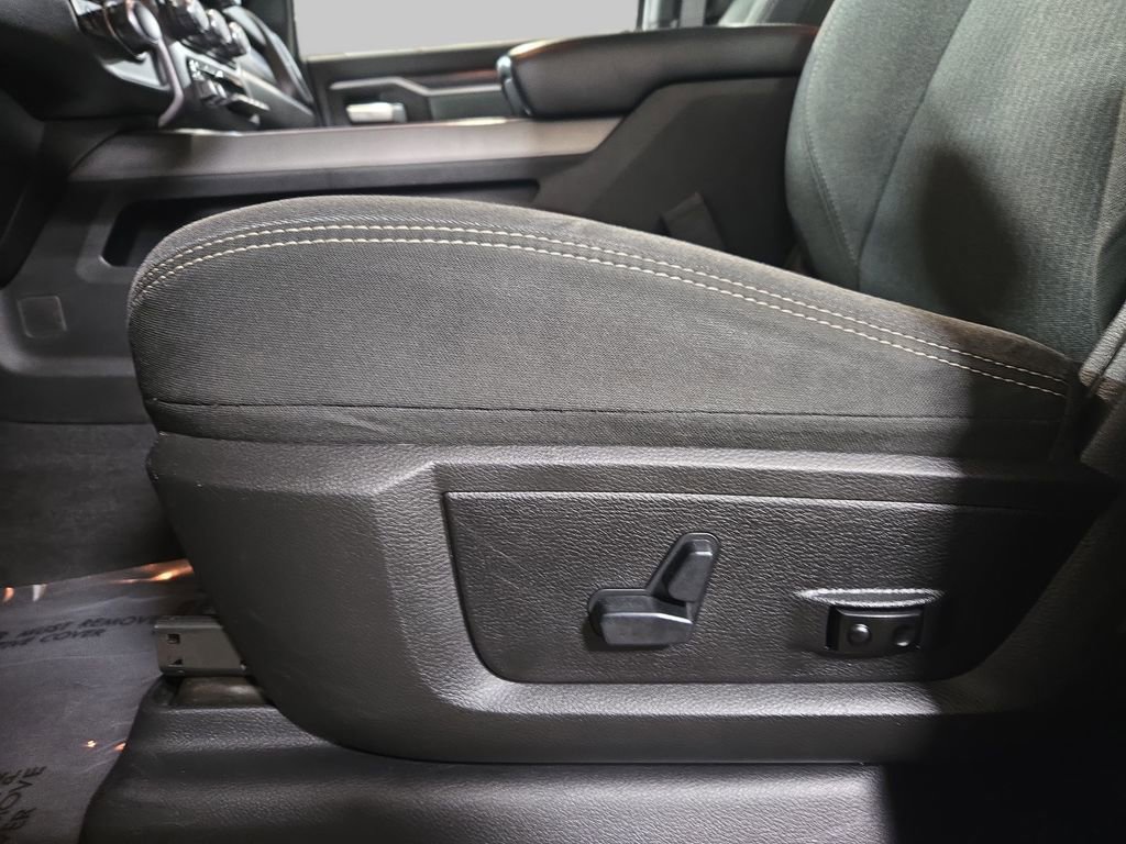 Used 2019 RAM 2500 Big Horn image 28