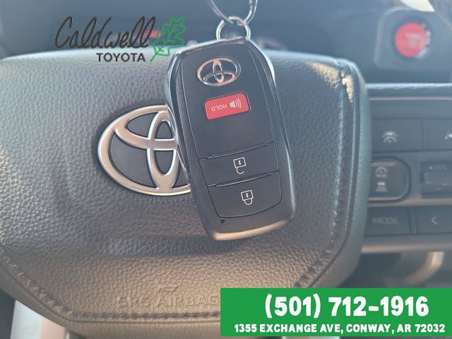 Used 2025 Toyota Tacoma TRD Sport AWD/4WD image 30