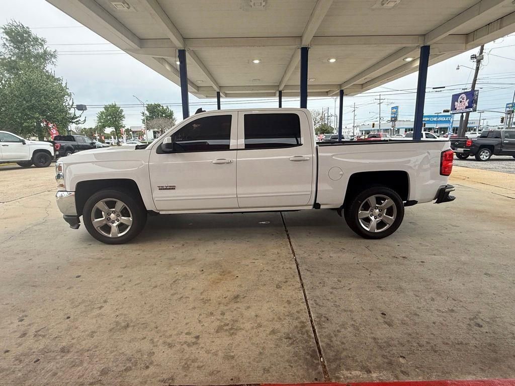 Used 2018 Chevrolet Silverado 1500 LT w/ Texas Edition RWD image 6