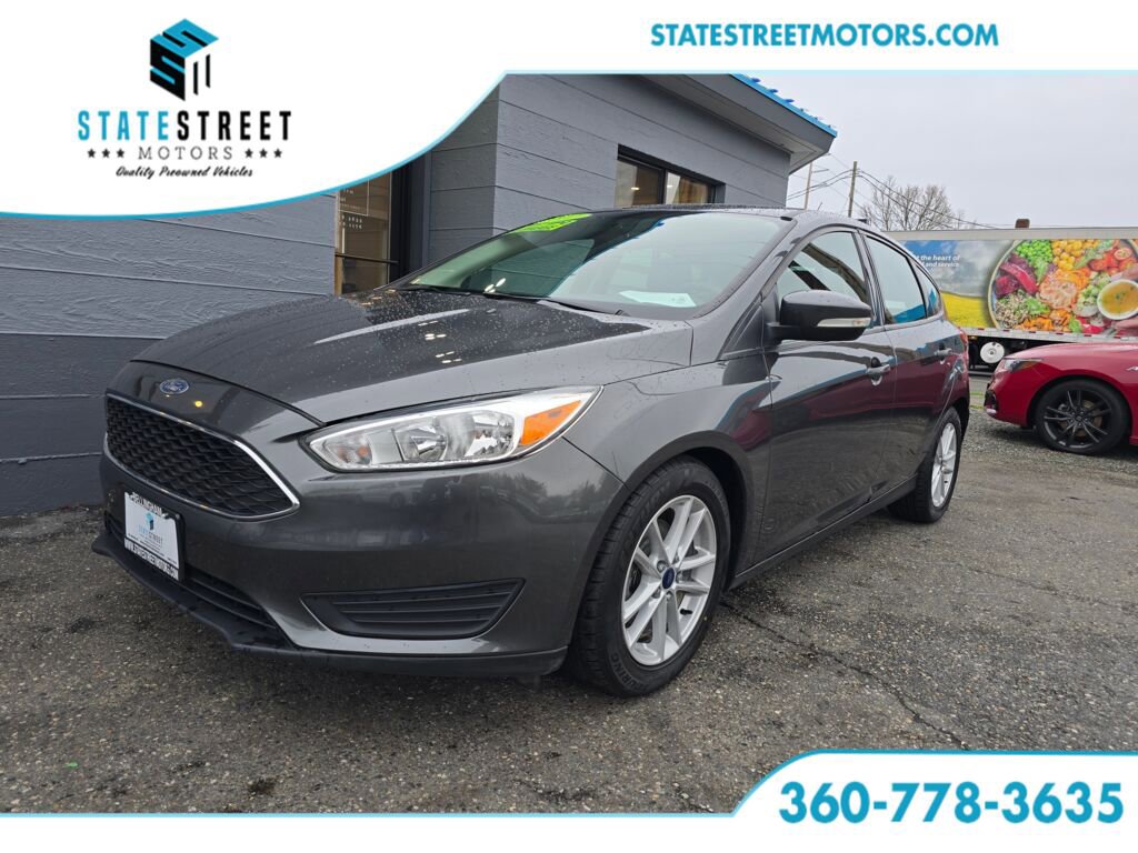 Used 2017 Ford Focus SE image 1