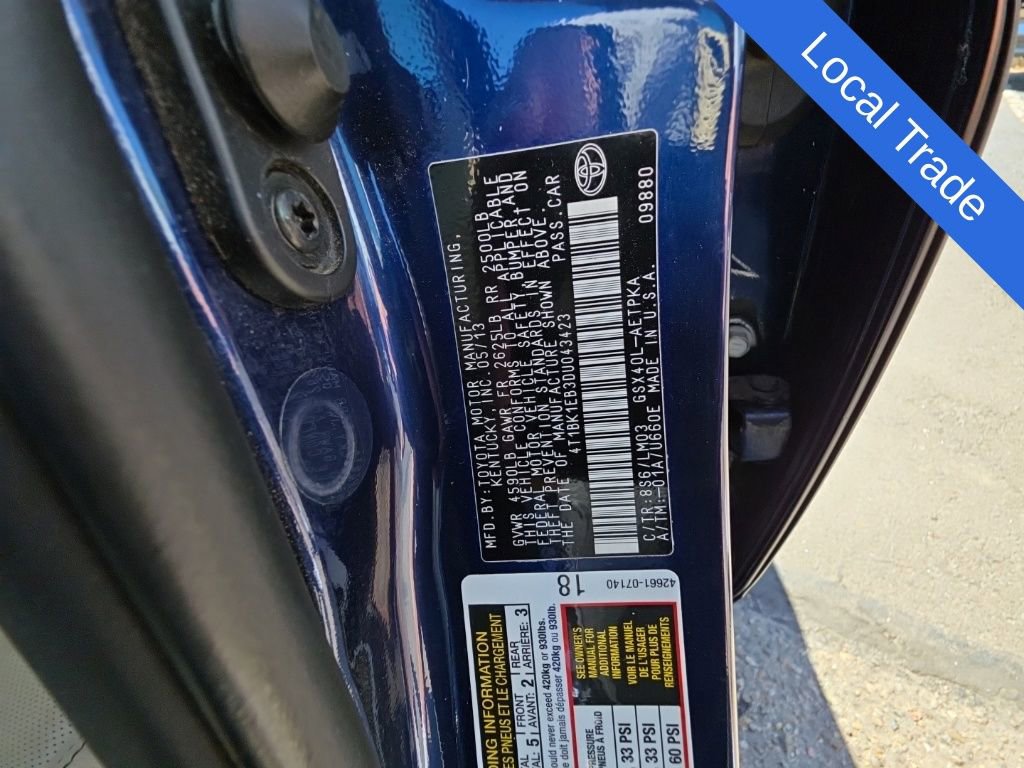 Used 2013 Toyota Avalon Limited w/ Technology Pkg FWD image 28