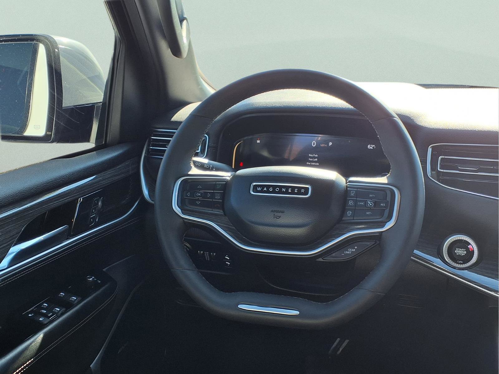 Used 2022 Jeep Wagoneer Series III w/ Flexible Seating Group AWD/4WD image 11