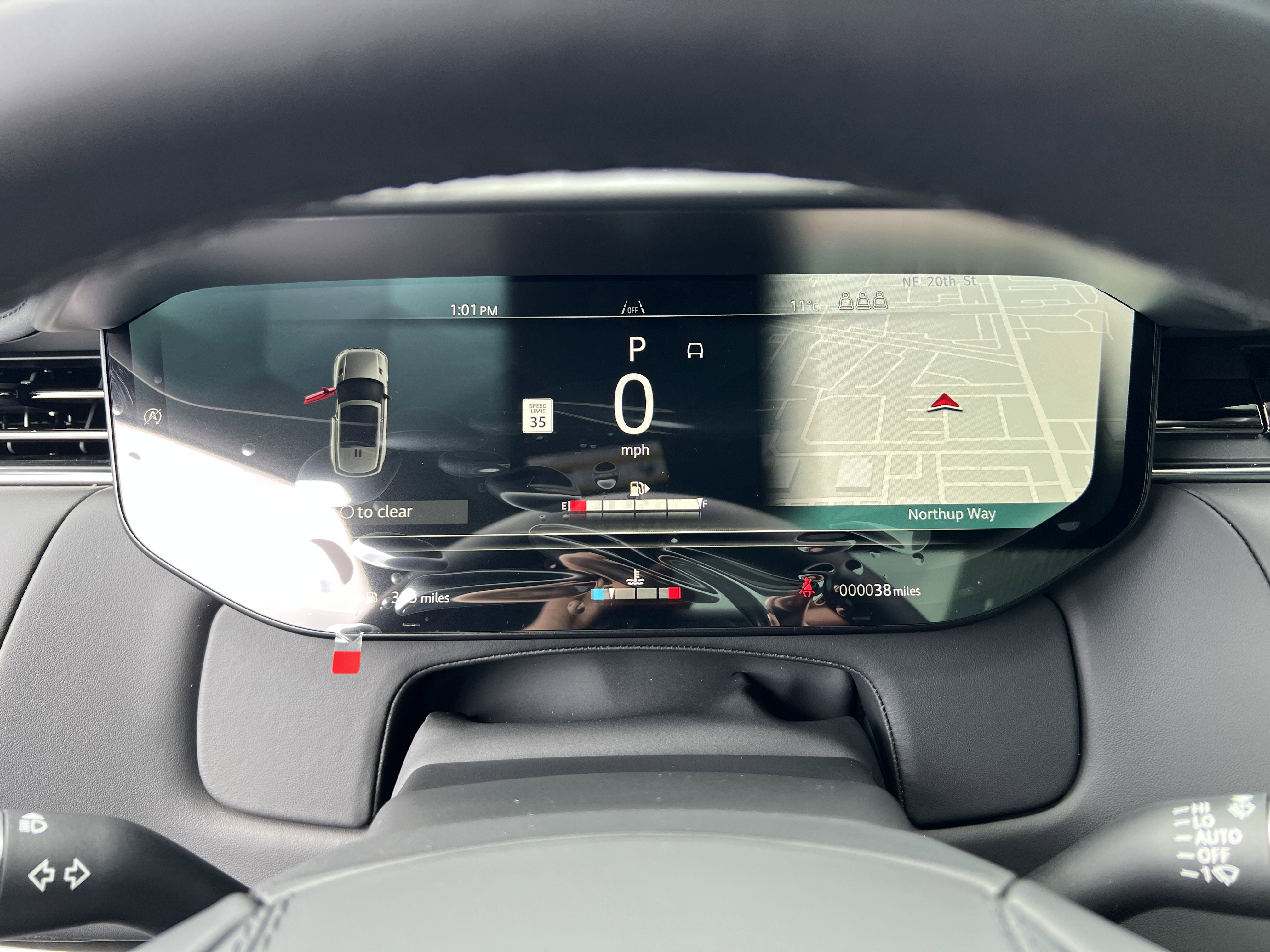 New 2025 Land Rover Range Rover Sport Dynamic SE image 25