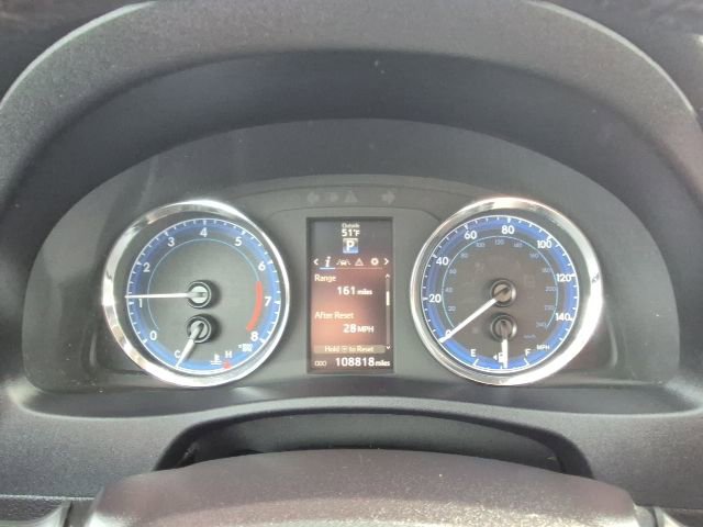 Used 2018 Toyota Corolla SE image 22