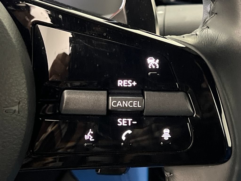 Used 2024 Nissan Z Performance w/ Floor Mat Package RWD image 35