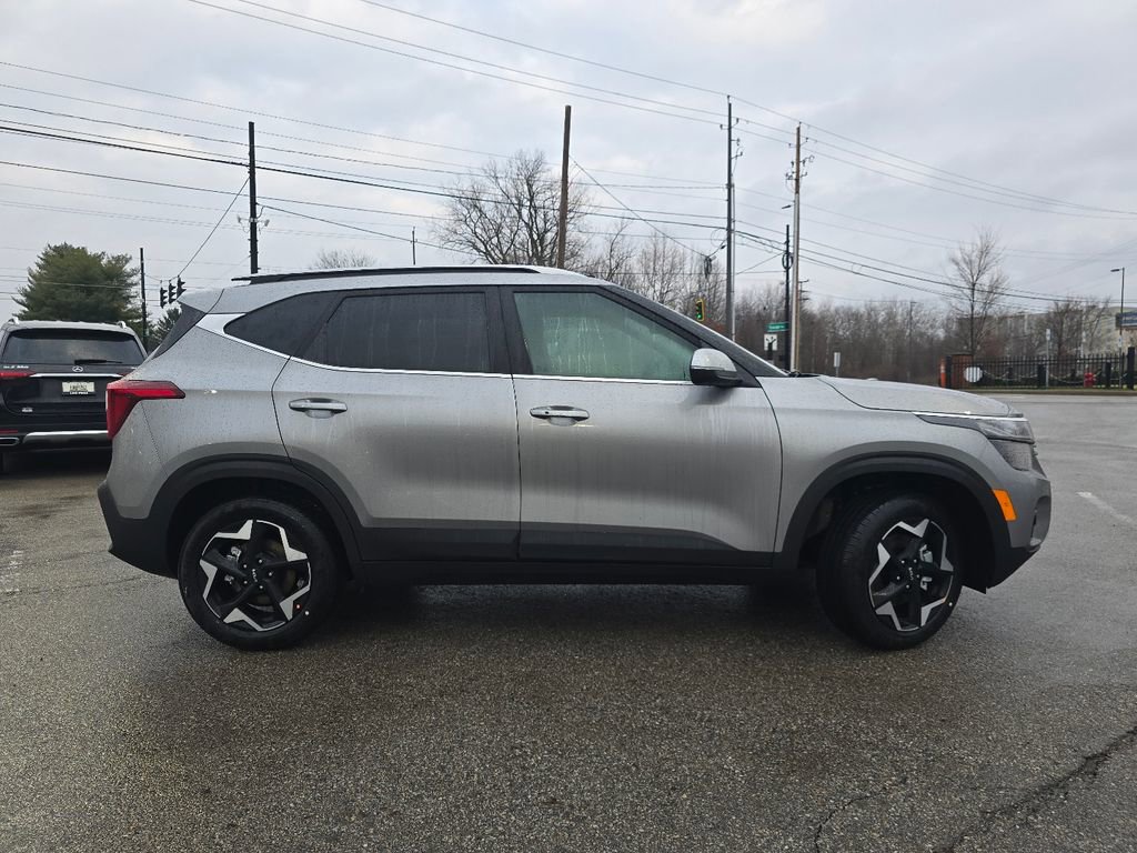 New 2026 Kia Seltos EX image 17