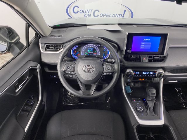 Used 2023 Toyota RAV4 XLE w/ Convenience Package AWD/4WD image 17
