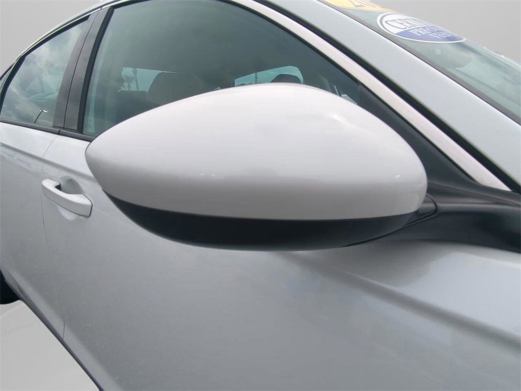 Used 2024 Honda Accord EX image 12