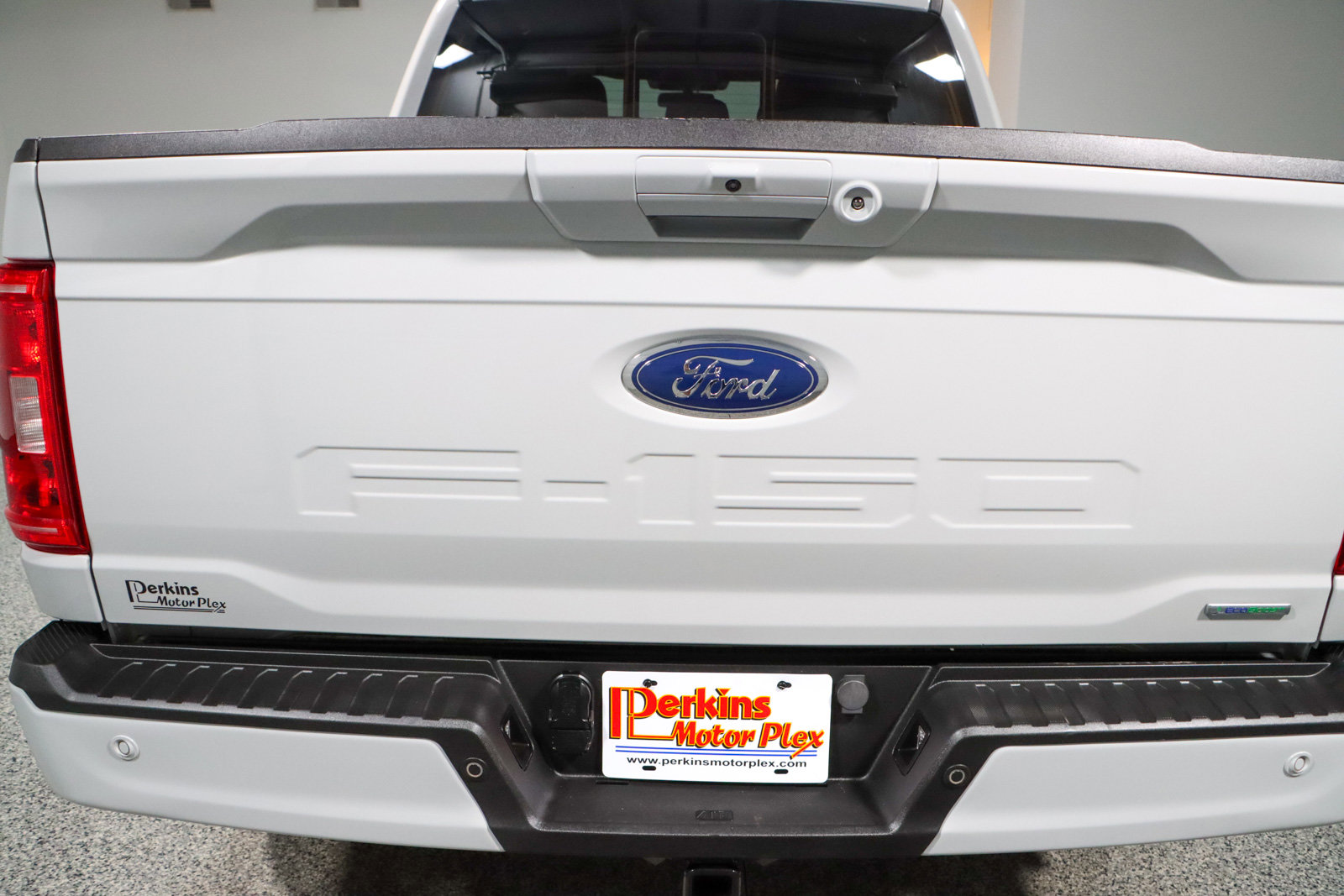 Used 2023 Ford F150 XLT w/ Equipment Group 302A High image 8