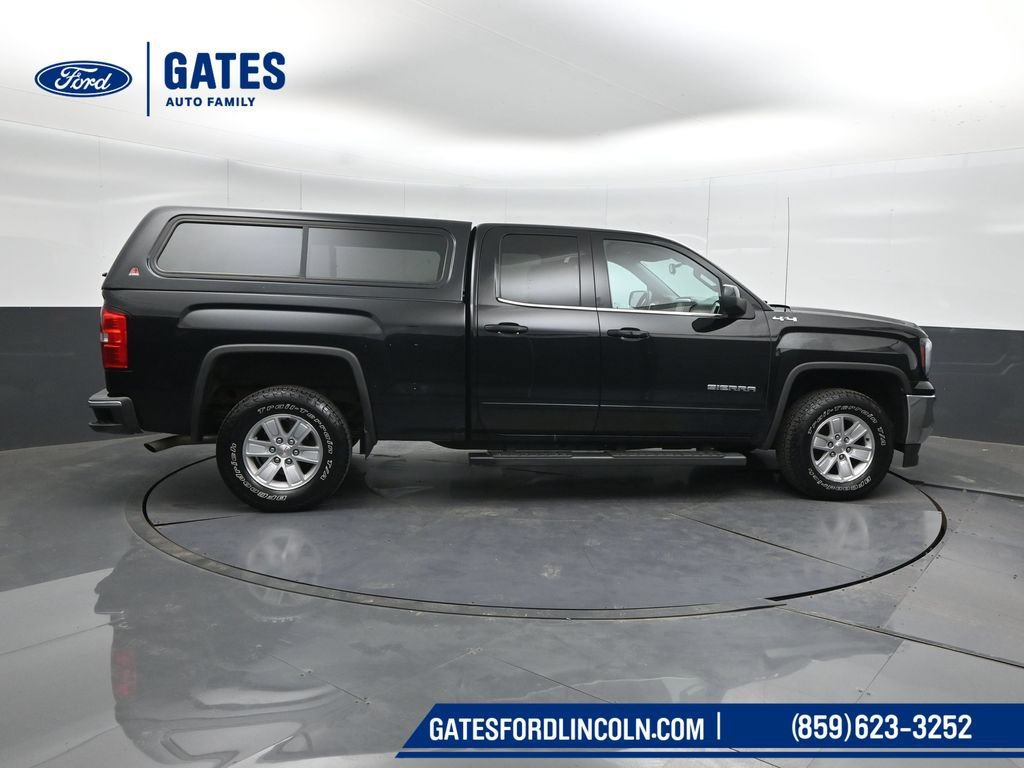 Used 2018 GMC Sierra 1500 SLE w/ SLE Value Package AWD/4WD image 3