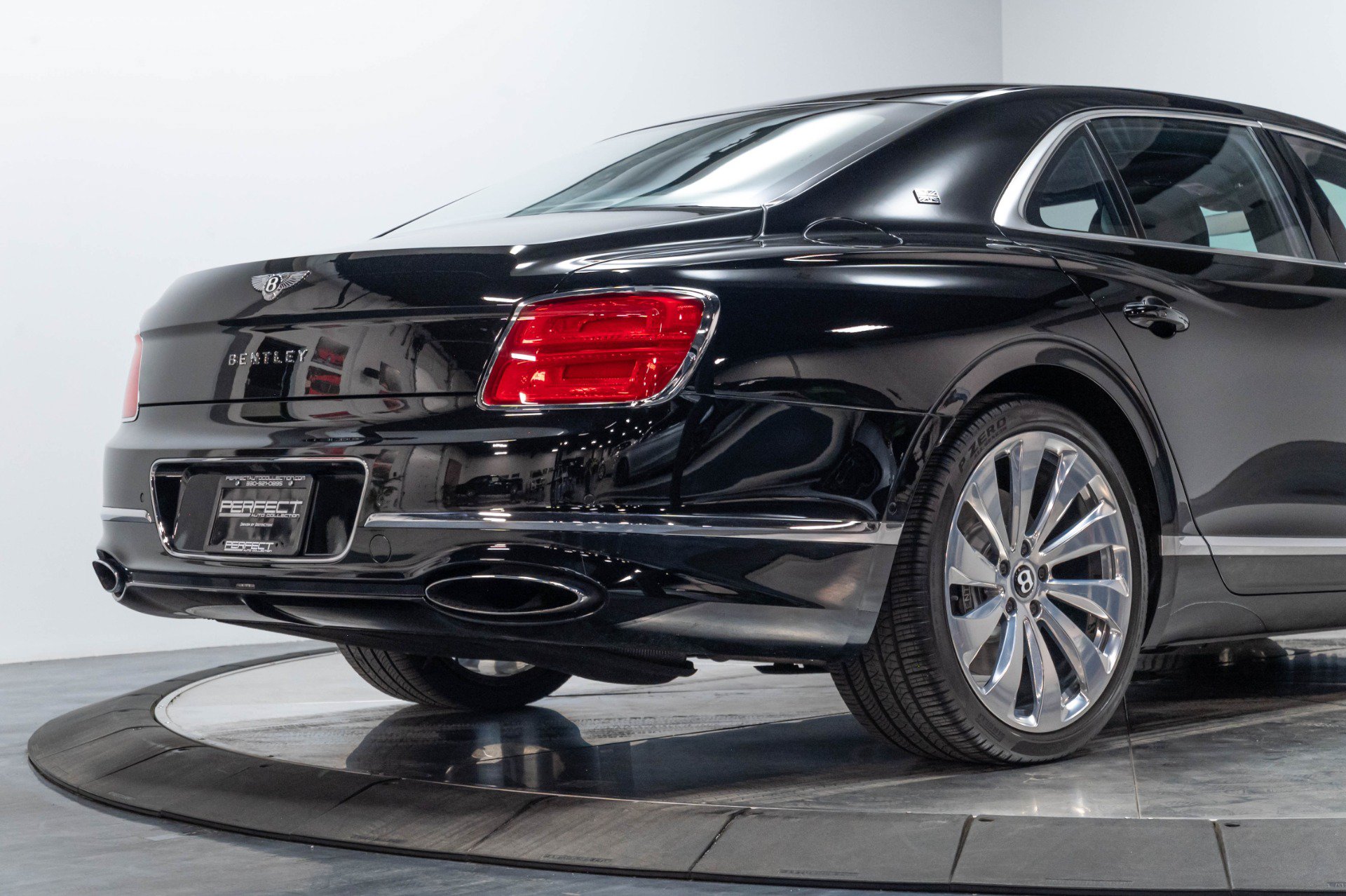 Used 2020 Bentley Flying Spur W12 AWD/4WD image 39