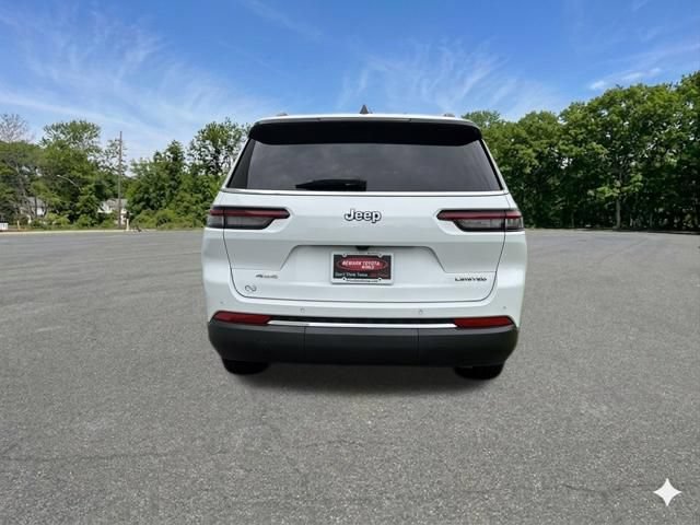 Used 2023 Jeep Grand Cherokee L Limited AWD/4WD image 7
