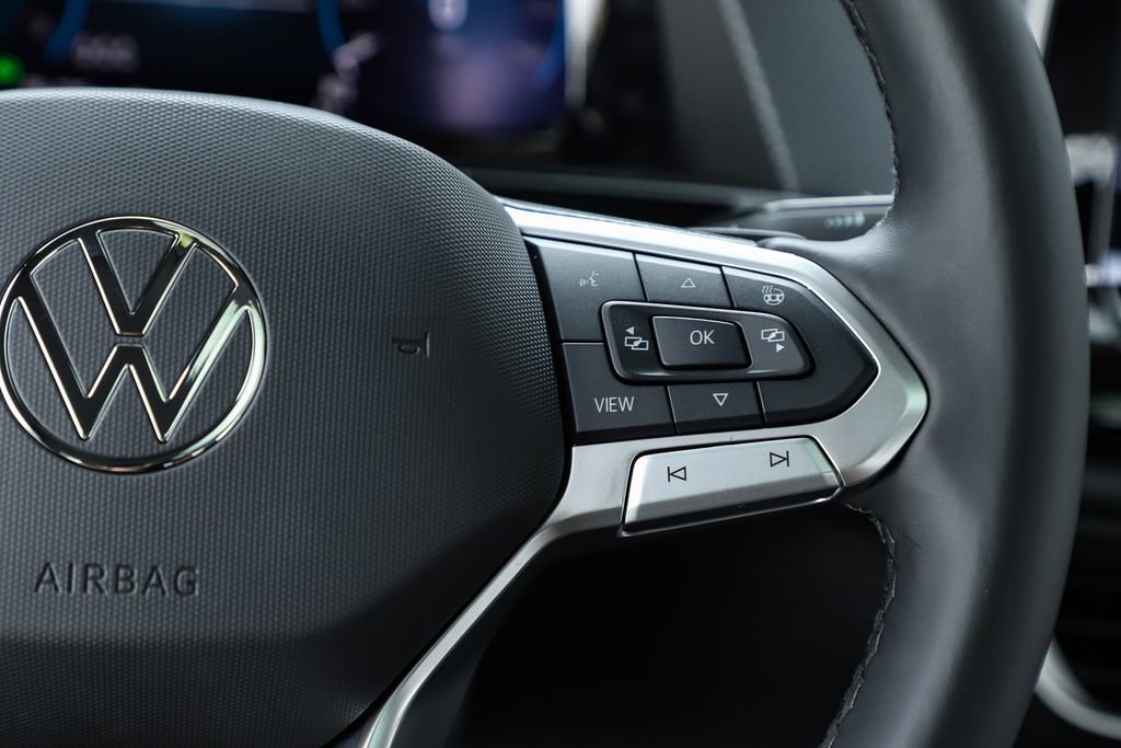 New 2026 Volkswagen Atlas Cross Sport SEL Premium R-Line image 22