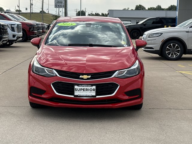 Used 2018 Chevrolet Cruze LT w/ Convenience Package FWD image 12