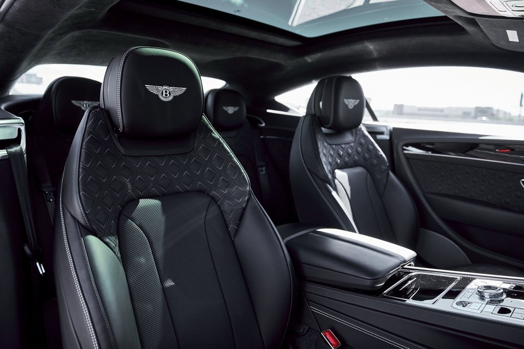 Used 2022 Bentley Continental GT image 36