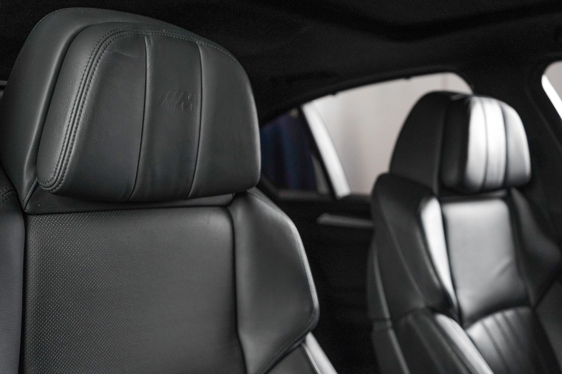 Used 2014 BMW M5 RWD image 75