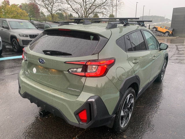 Used 2024 Subaru Crosstrek 2.5i Limited AWD/4WD image 7
