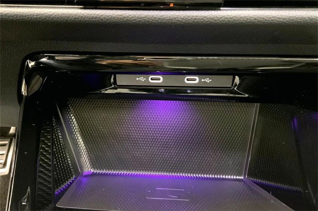 Used 2024 Volkswagen GTI Autobahn image 33