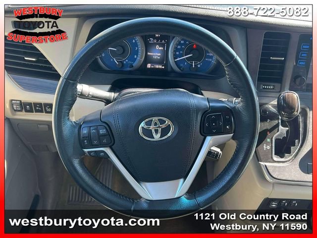 Used 2017 Toyota Sienna XLE w/ XLE Navigation Package image 14