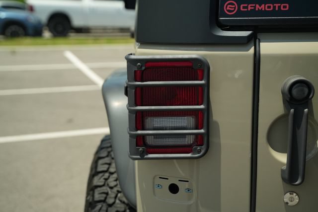 Used 2017 Jeep Wrangler Unlimited Rubicon AWD/4WD image 47