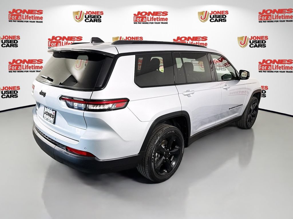 Used 2024 Jeep Grand Cherokee L Altitude AWD/4WD image 17