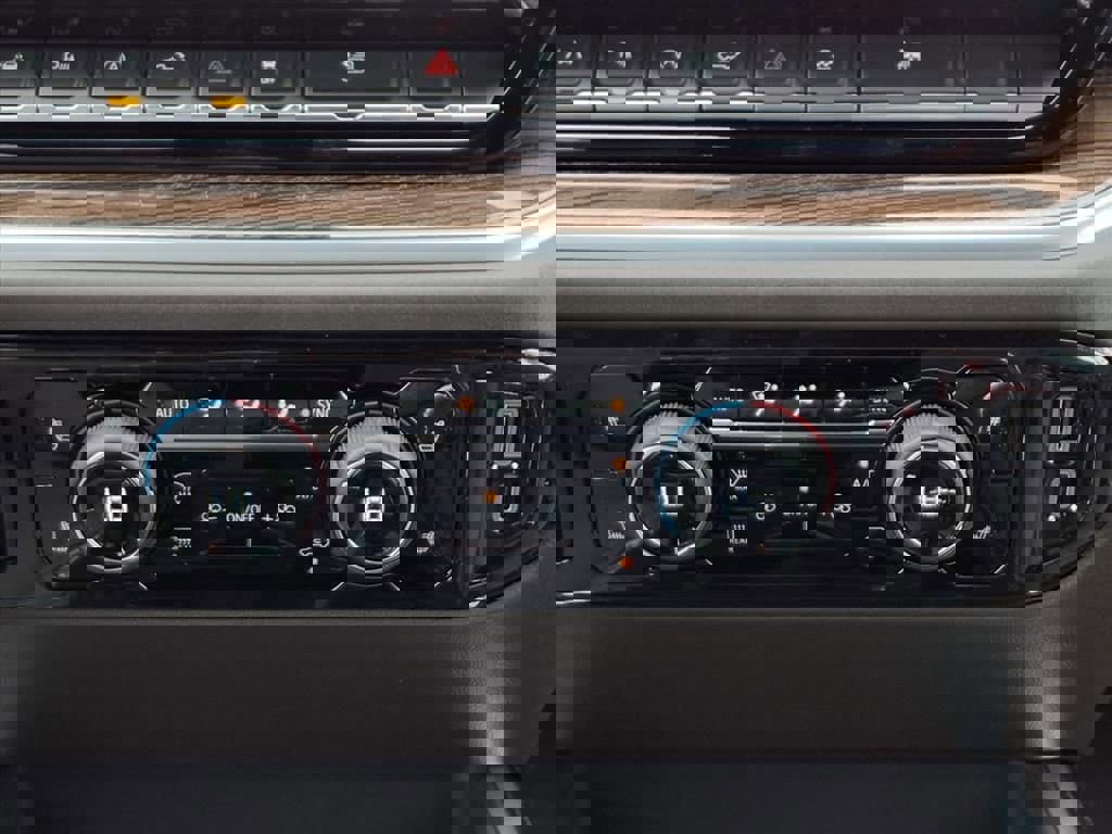 New 2026 Chevrolet Silverado 1500 LT w/ All Star Edition Plus image 14