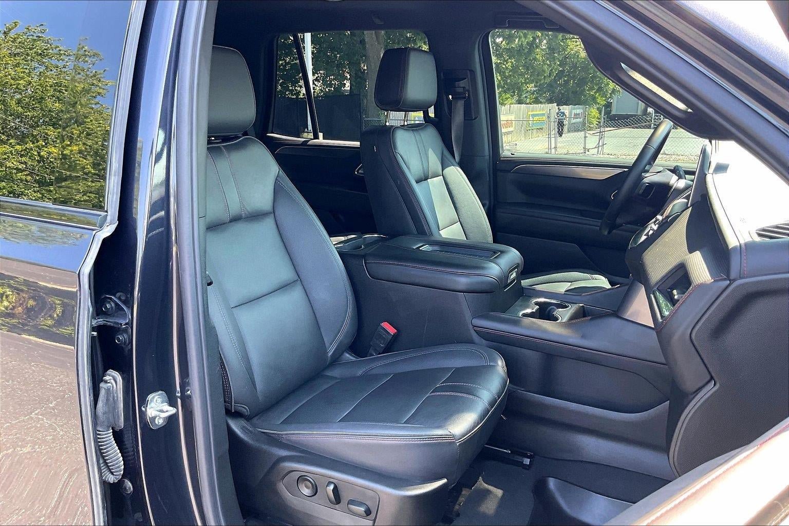 Used 2024 Chevrolet Tahoe RST AWD/4WD image 7