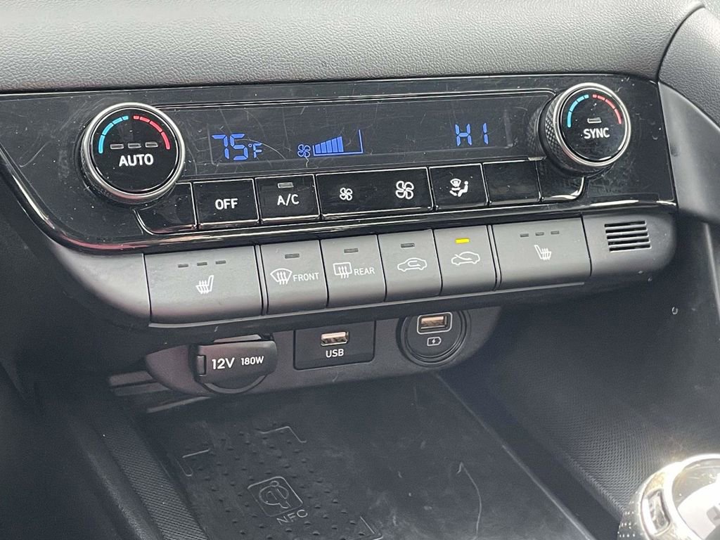 Certified 2022 Hyundai Elantra N Line image 20